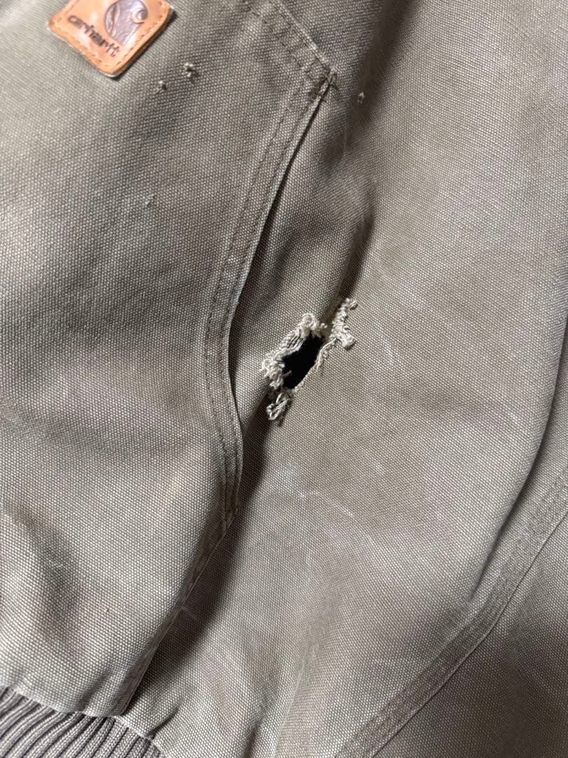 carhartt アクティブジャケット　カーキ　古着