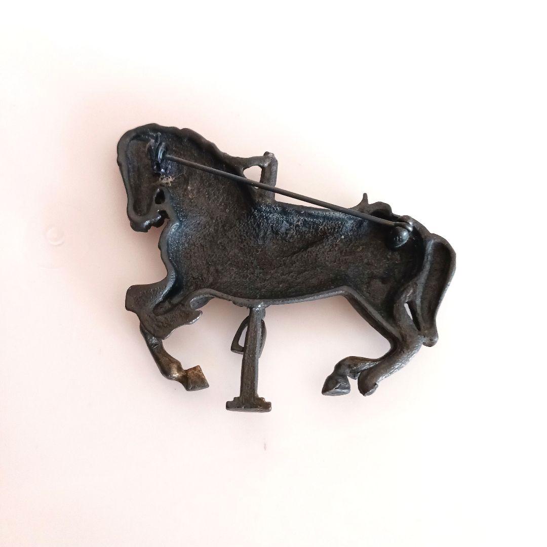 フランスヴィンテージ Limoges Castel 馬型ブローチ