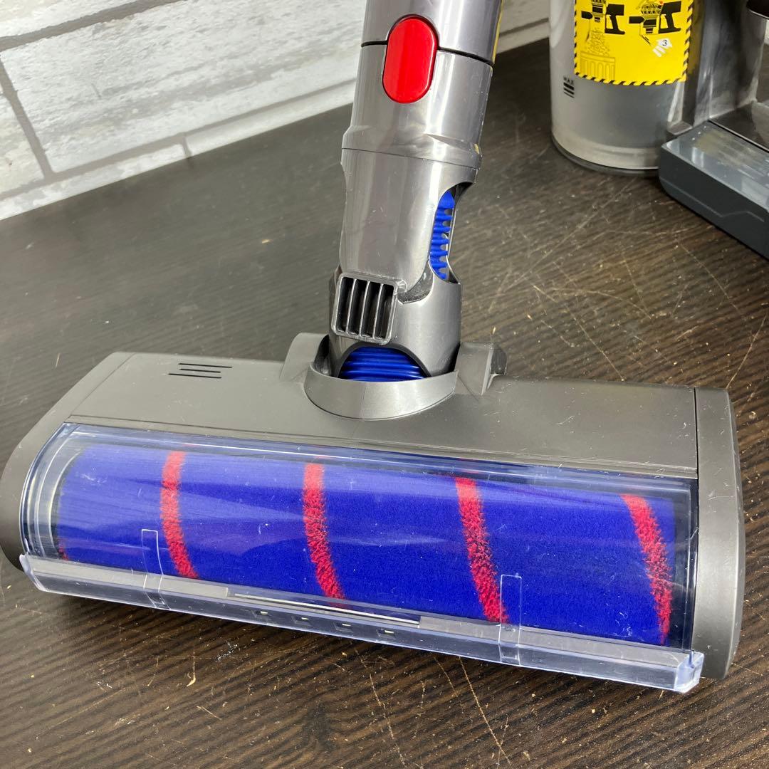 dyson 掃除機　V8