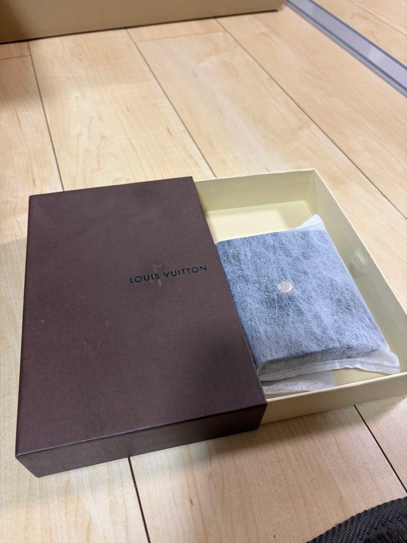 ルイ・ヴィトン モノグラム 三つ折り財布