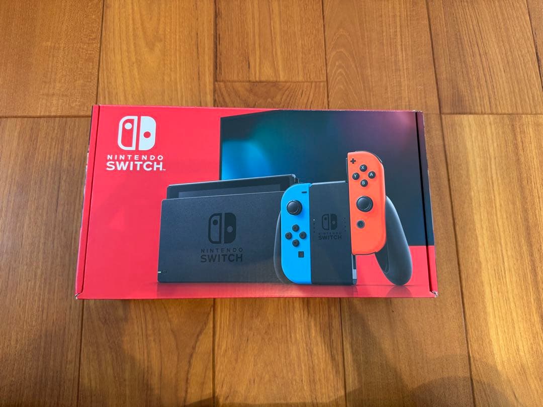 Nintendo Switch 本体 青と赤 Joy-Con 付
