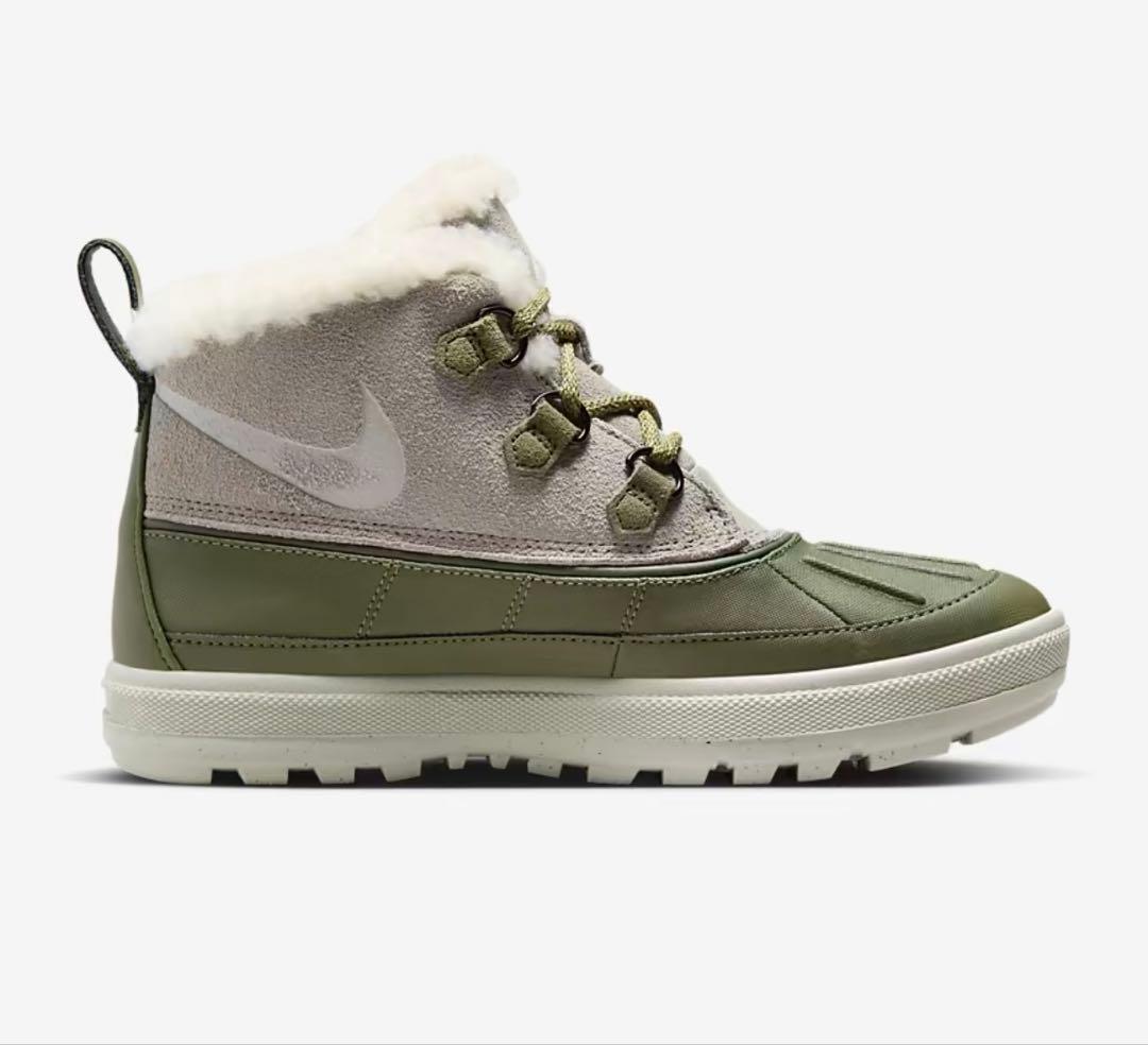 【新品】NIKE ウッドサイド チャッカ2 24cm
