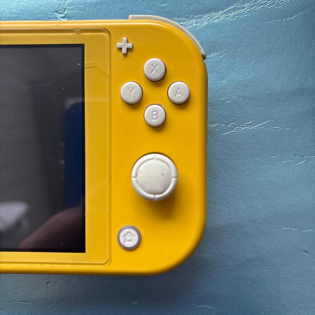 Nintendo Switch Lite イエロー(ジャンク扱い)