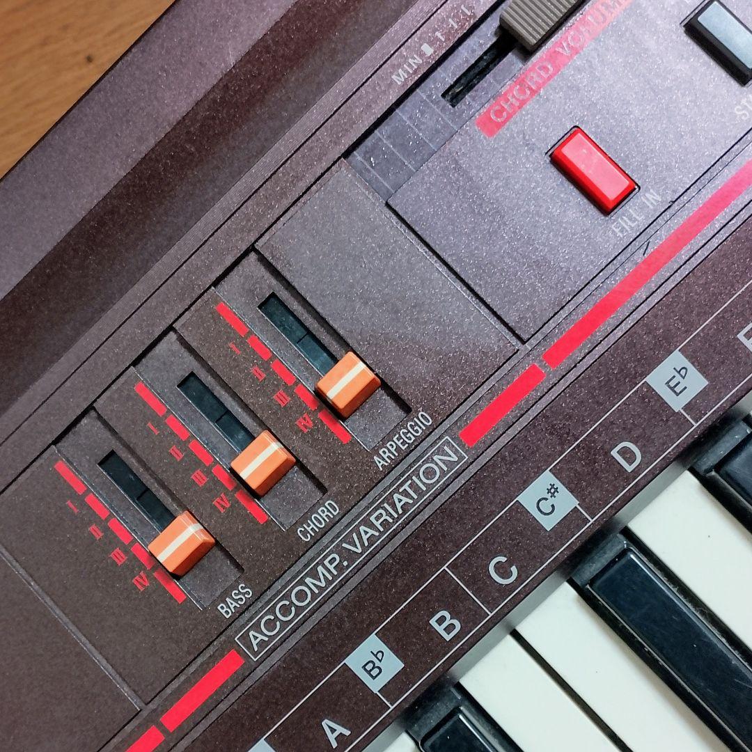 Casio　CT-310　Casiotone Keyboard　49鍵