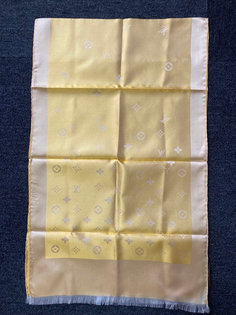 極美品⭐︎ LOUIS VUITTON ルイヴィトン　エシャルプカプリ　スカーフ