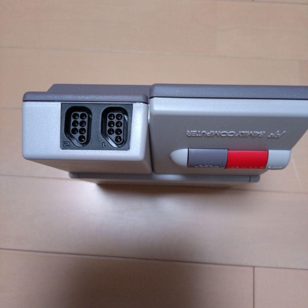 ニューファミコン　本体