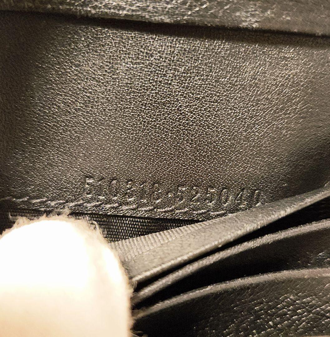 【GUCCI】2つ折り財布 黒 マイクロ レザー 型押し