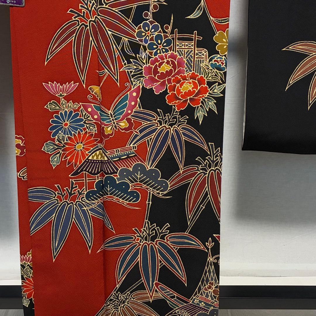 D329 振袖　紅型　丹後縮緬　蝶々　花模様　正絹　着物　袷　未使用極美品
