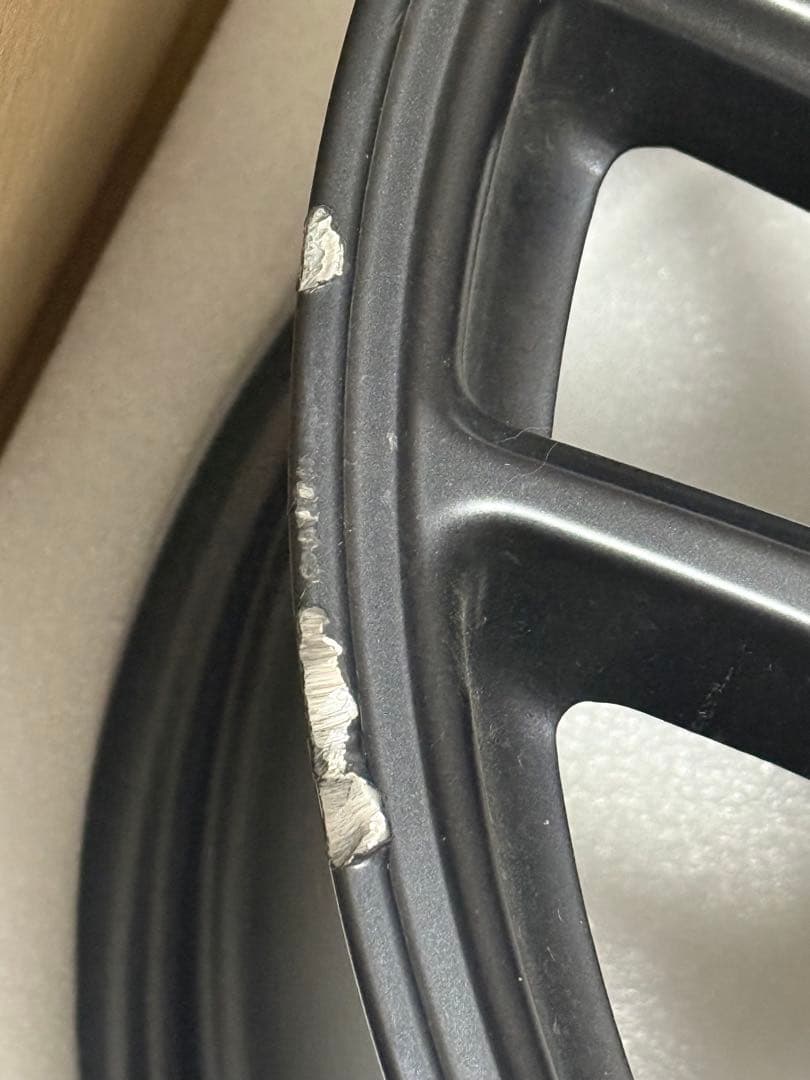 テスラ Model3 純正18インチホイール