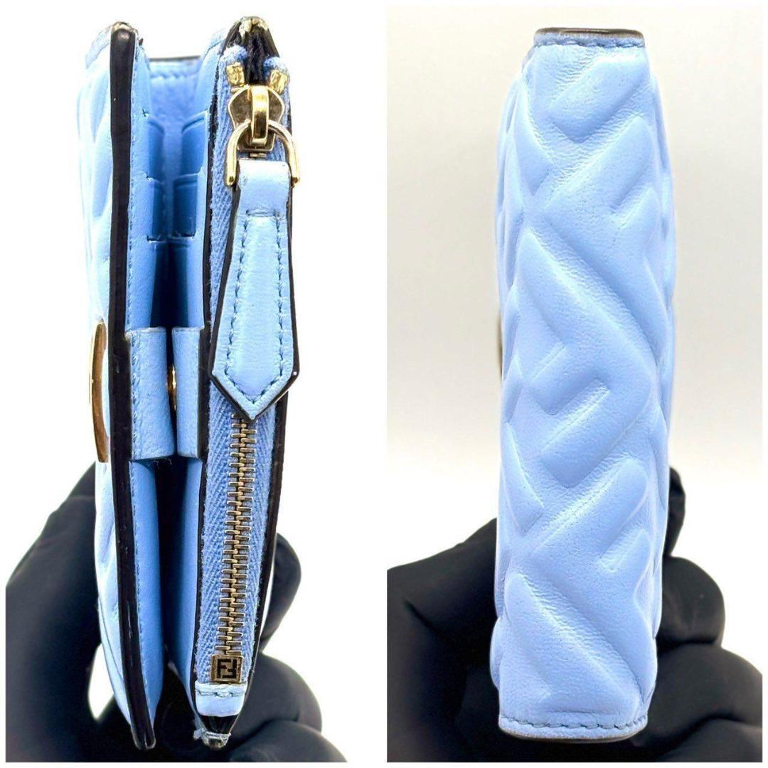 ア*ー様 FENDI　二つ折り財布 バゲット FF総柄 エンボスレザー 箱付き