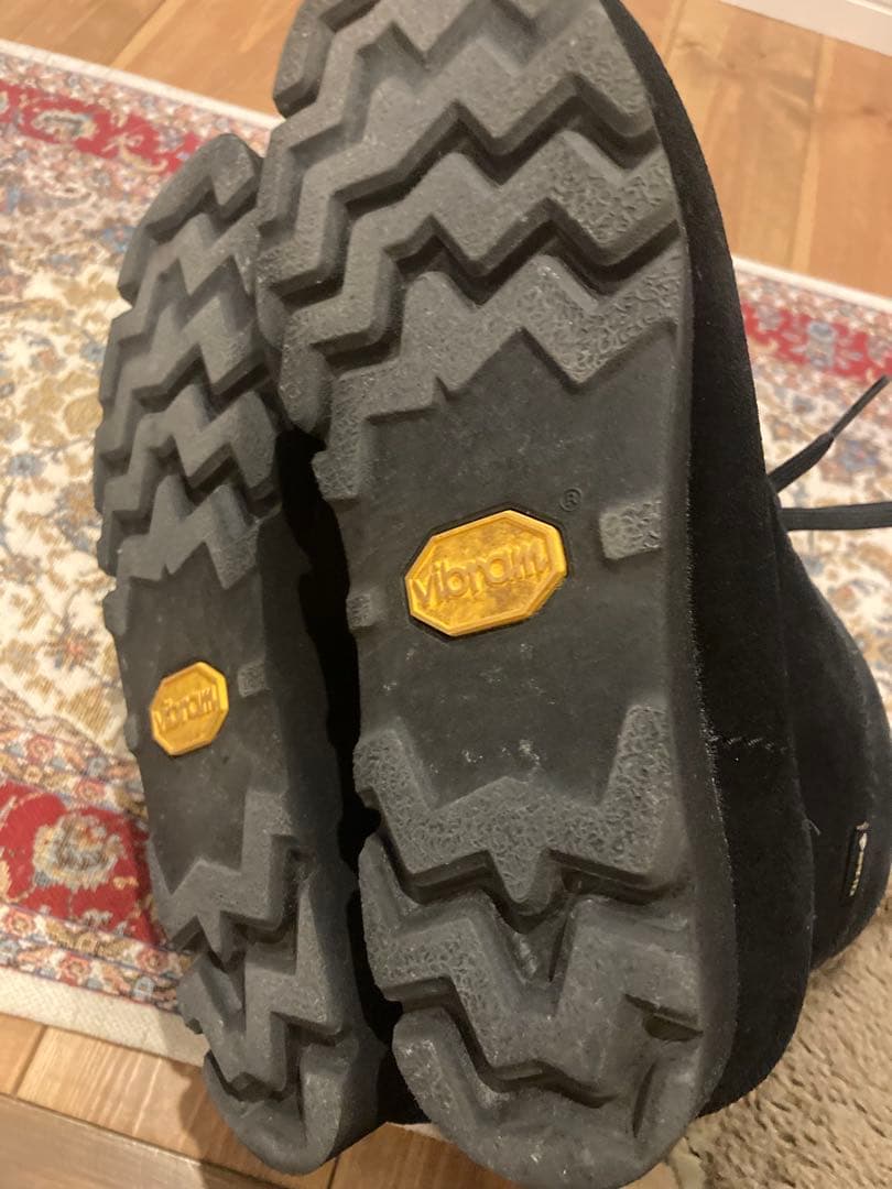 CLARKS ワラビーGTX BK 最終価格