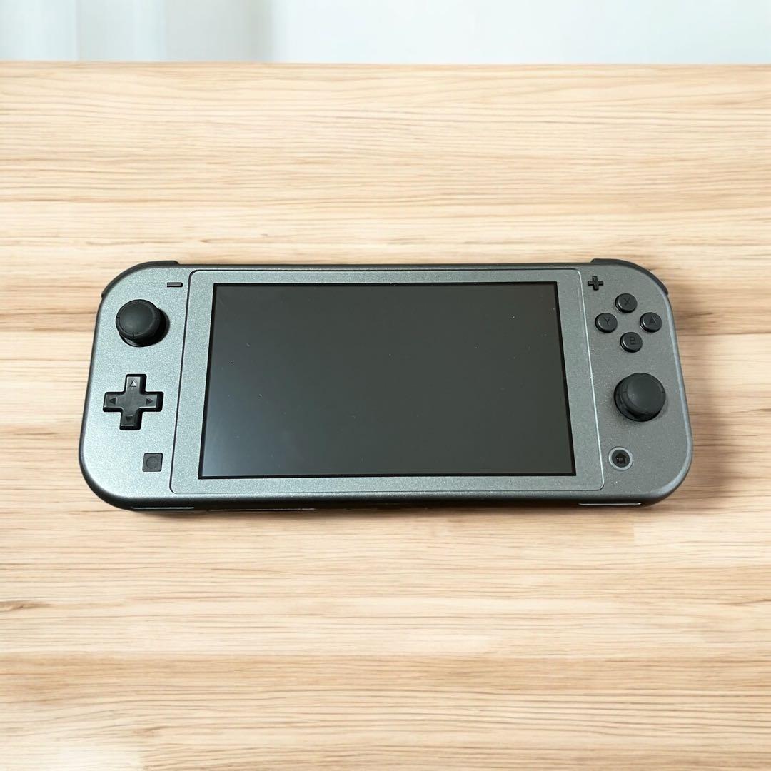 美品Nintendo Switch Lite 本体 ディアルガ パルキア