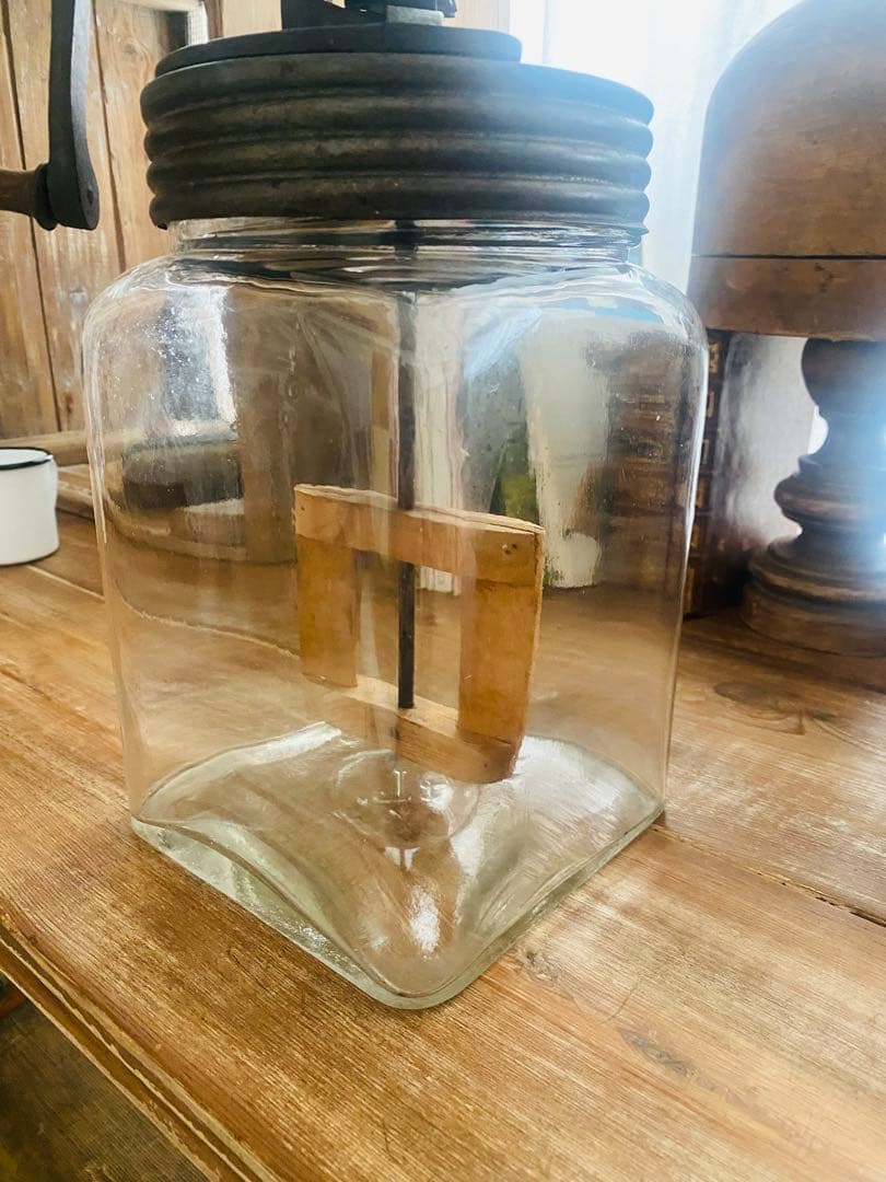 ヴィンテージ　バターチャーン ガラス　ビン　瓶　カフェ　キッチンアンティーク