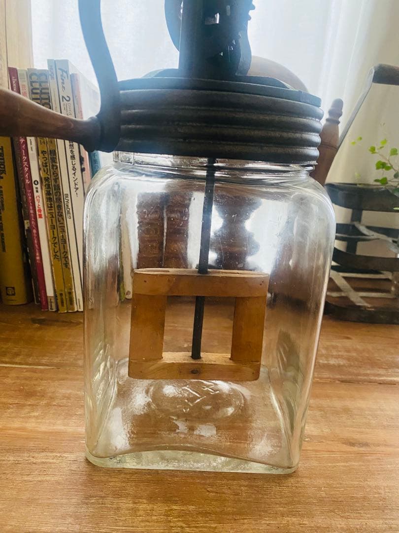ヴィンテージ　バターチャーン ガラス　ビン　瓶　カフェ　キッチンアンティーク