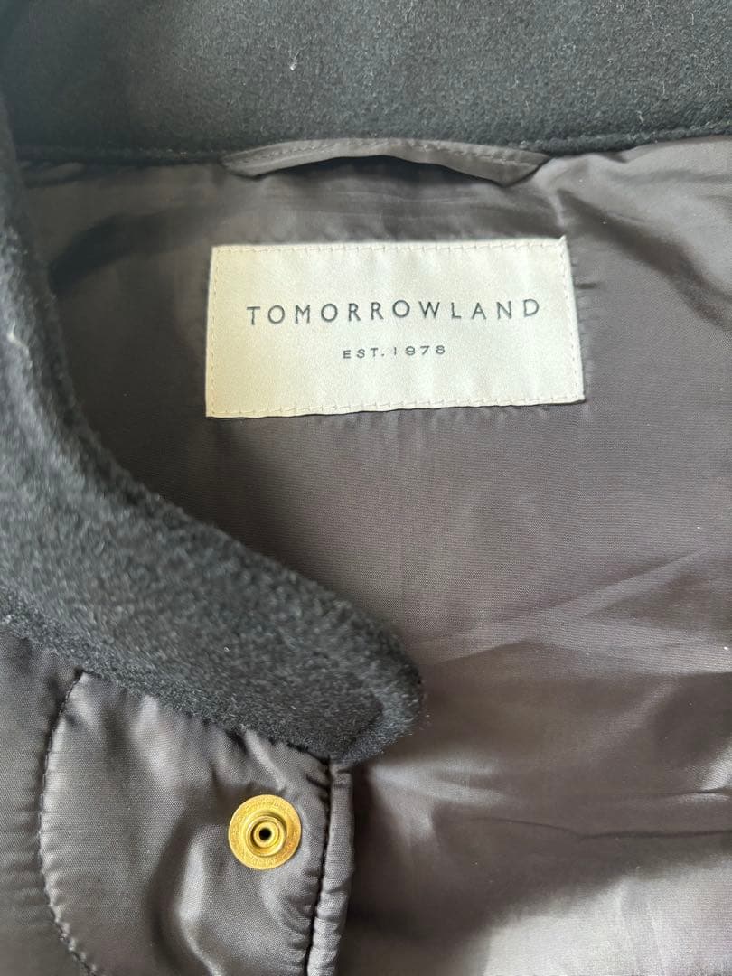 ダウンベスト　TOMORROWLANDトゥモローランド