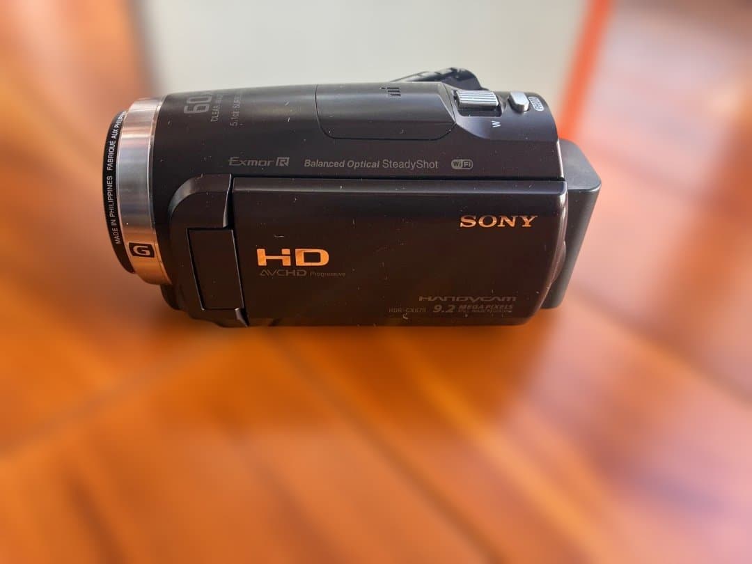 SONY　HDR-CX675ビデオカメラ