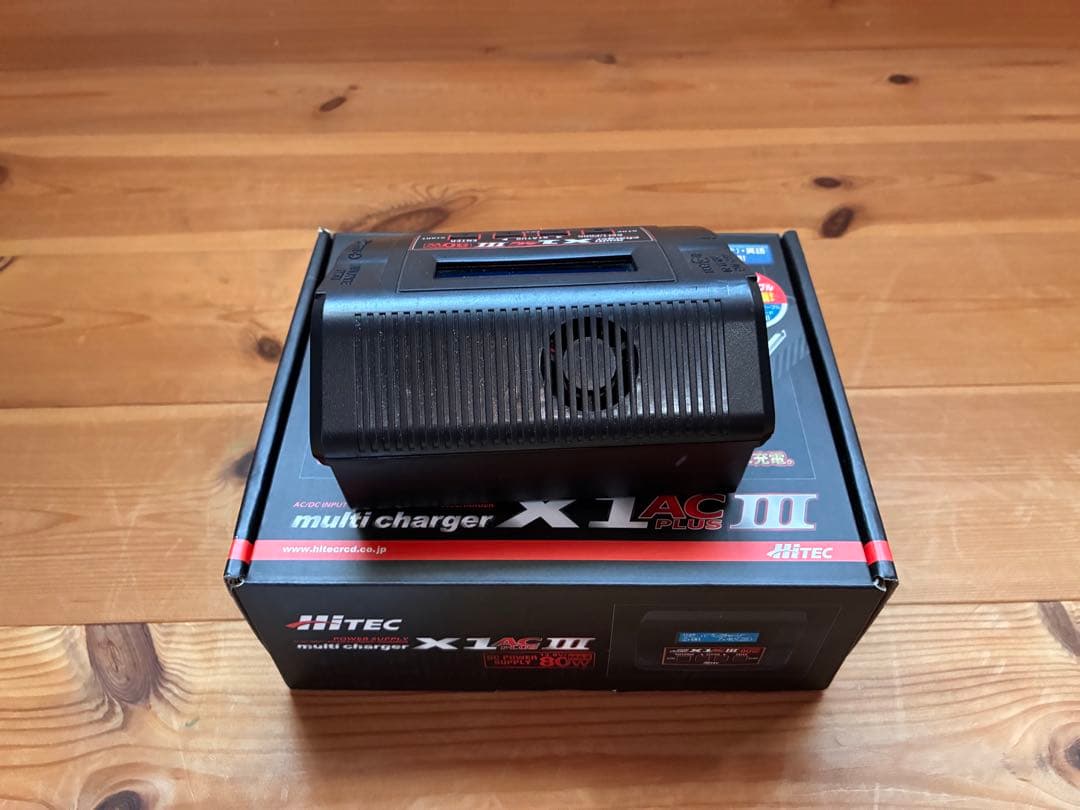 美品 ラジコン 充電器 ハイテック x1 ac plus iii