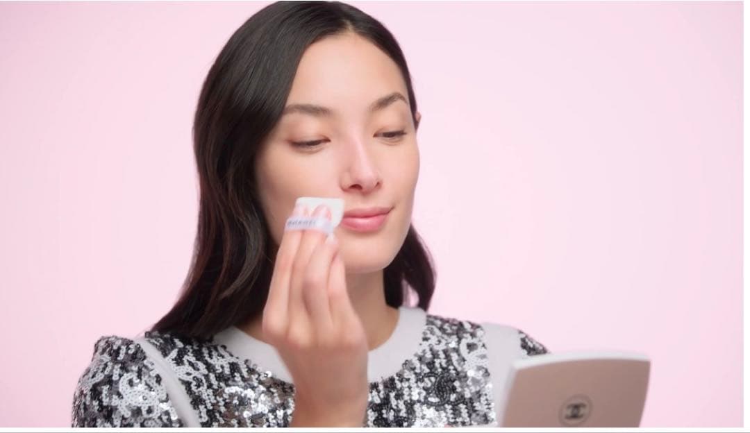 CHANEL LE BLANC パウダーファンデーション B20