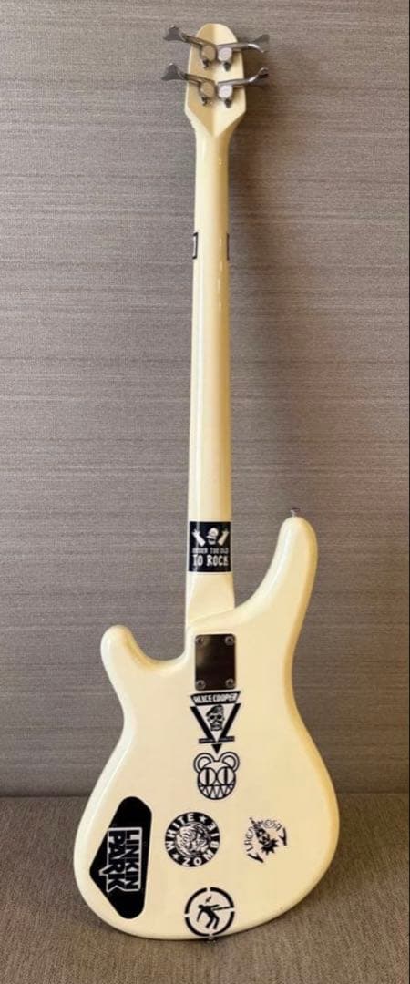 YAMAHA Motion3 ホワイト エレキベース