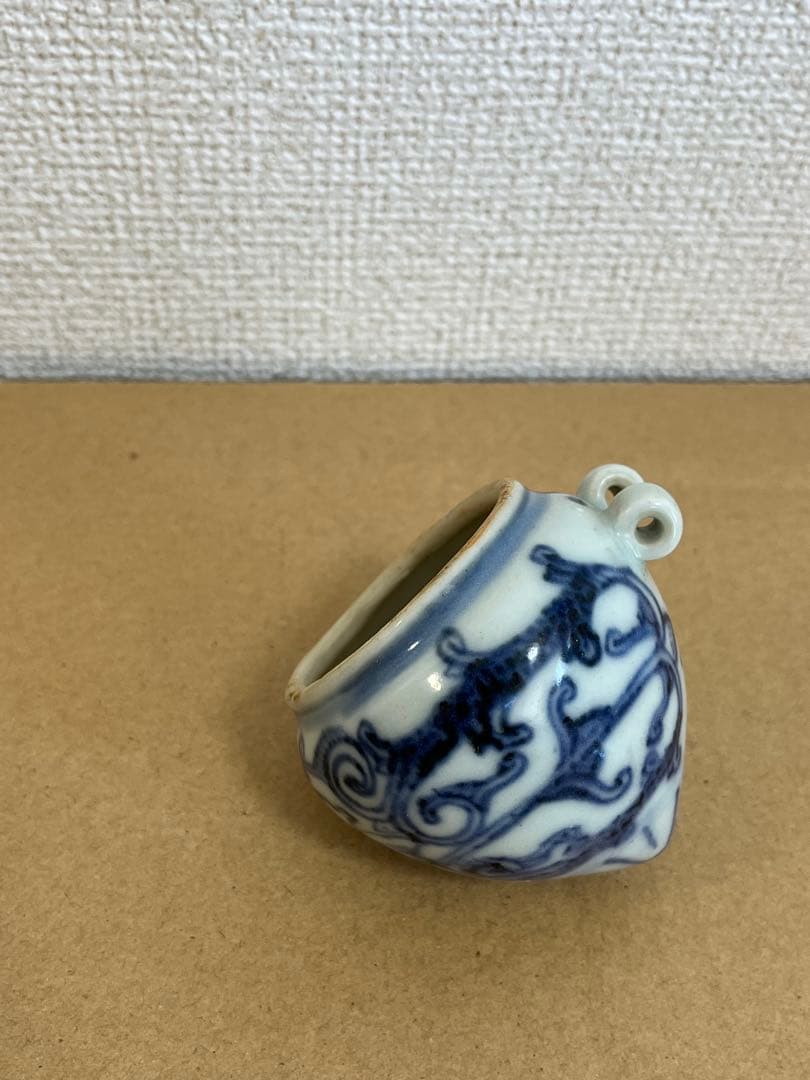 中国古美術 染付草花文小鳥飼い餌入、水入時代物