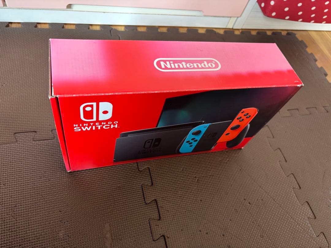 Switch本体（バッテリー強化版）+ハンドルコントローラー+ケース