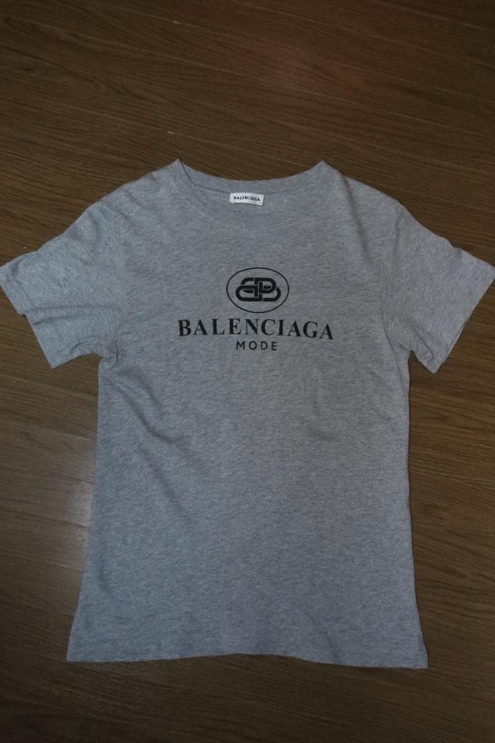 みえこ　バレンシアガ　BBロゴTシャツ　サイズS