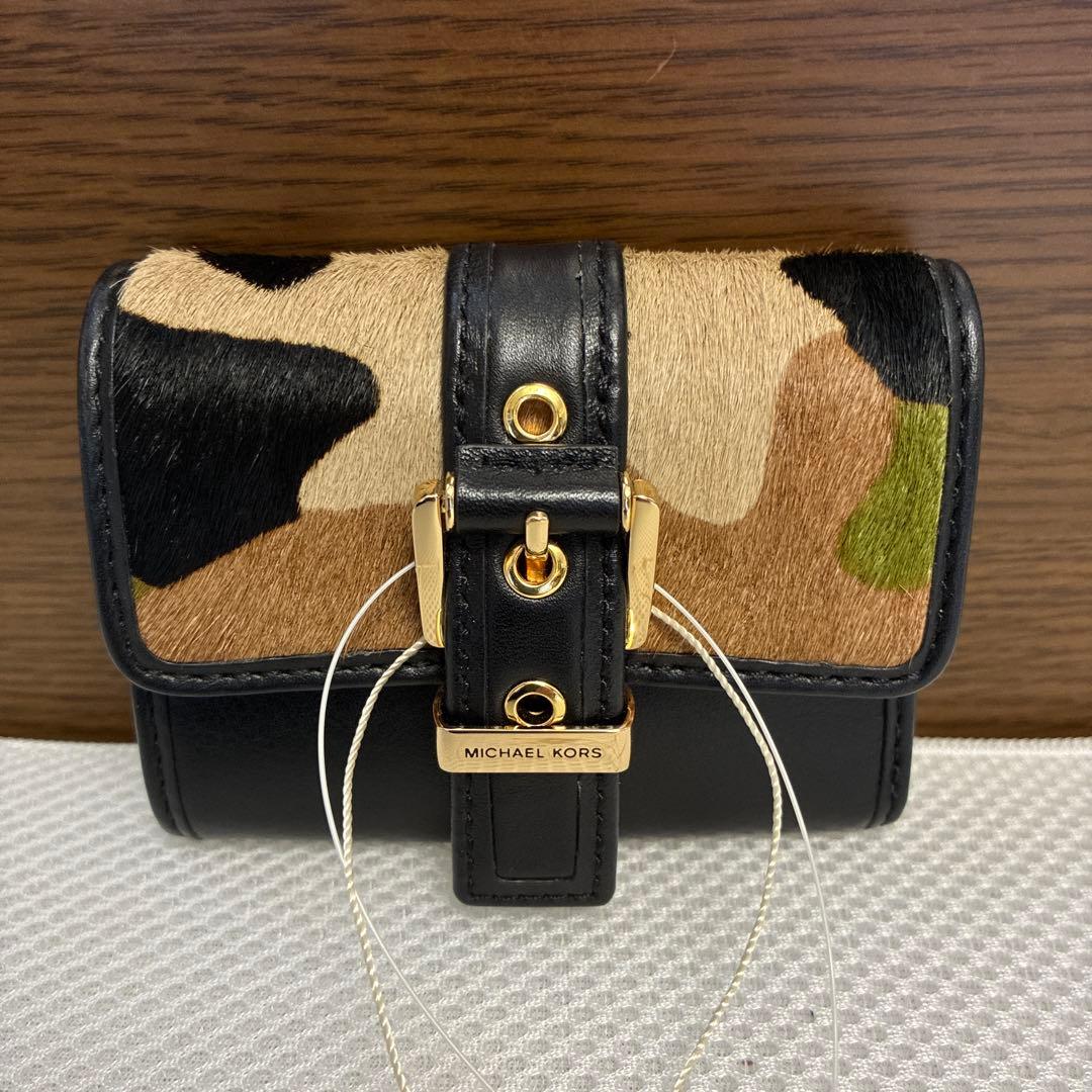 新品　MICHAEL KORS 三つ折り財布　ミニ財布　カモフラージュ