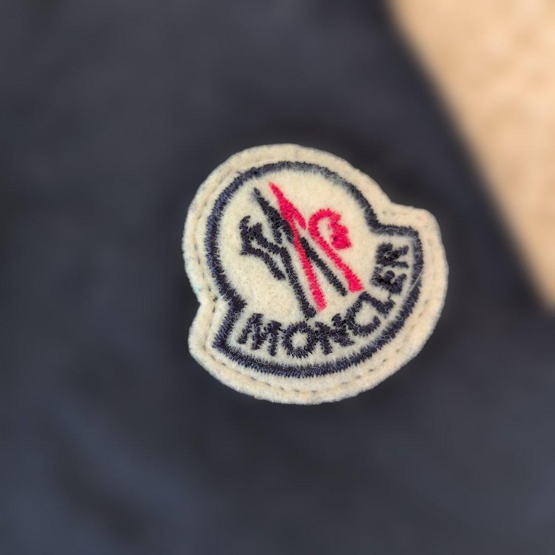 MONCLER MAGLIA Tシャツ Lサイズ 黒葉柄