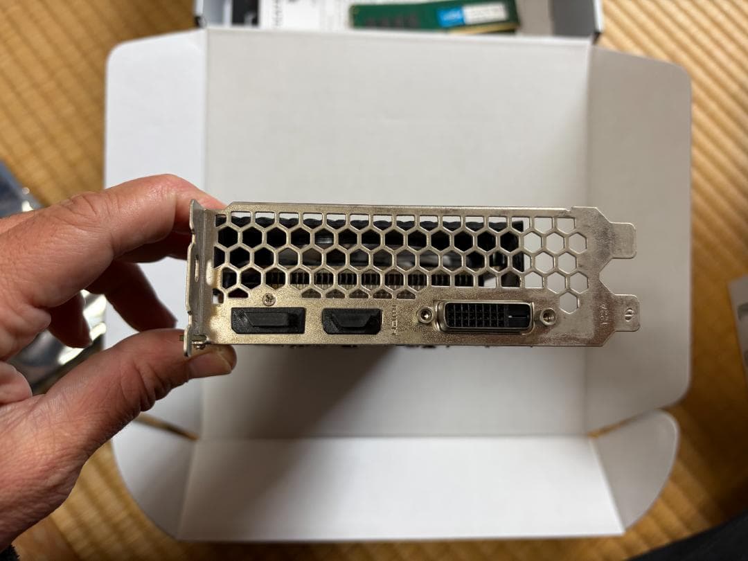 PALIT グラフィックボード RTX2060　6GB【中古】