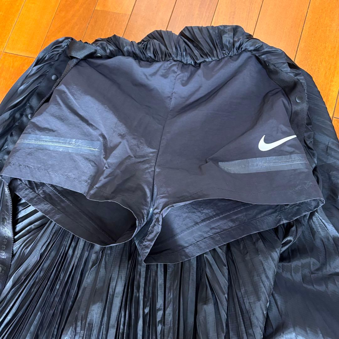 sacai×NIKE サカイ ナイキ プリーツスリットスカート