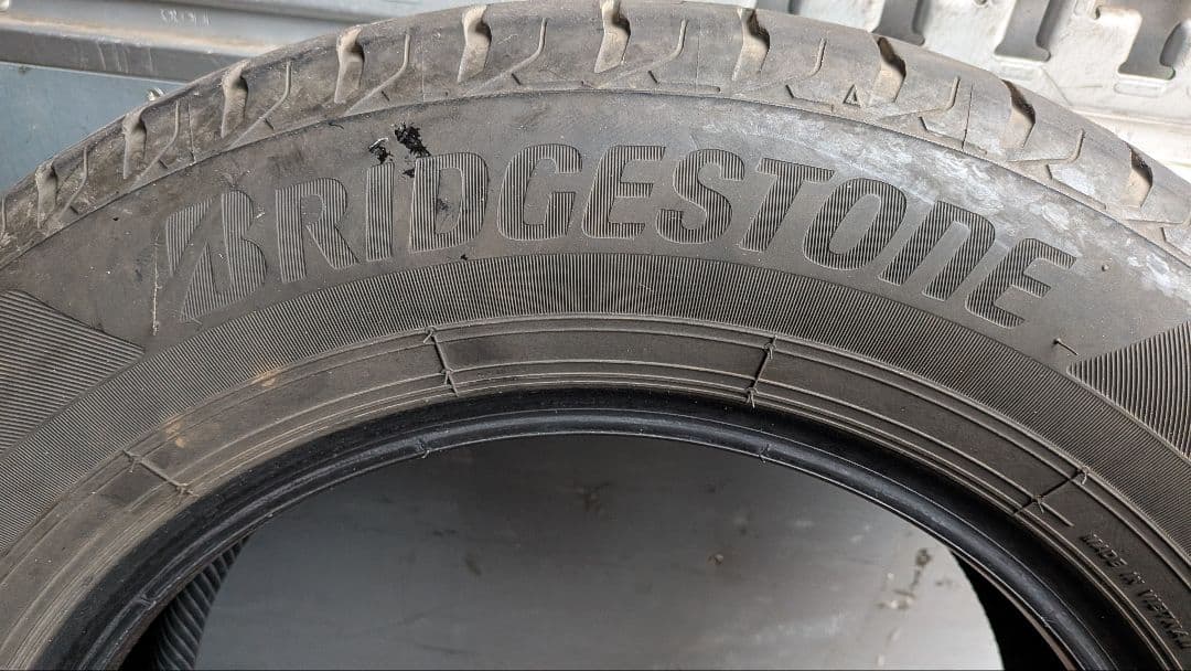 セレナ他 ブリジストン NEWNO 195/65 R15 タイヤ 4本