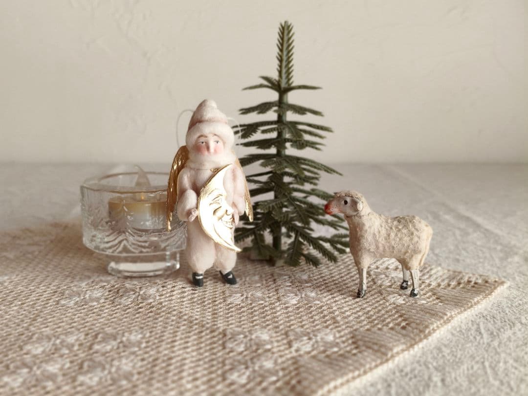 * christmas doll ୨୧ * 翼のある 三日月の妖精さん