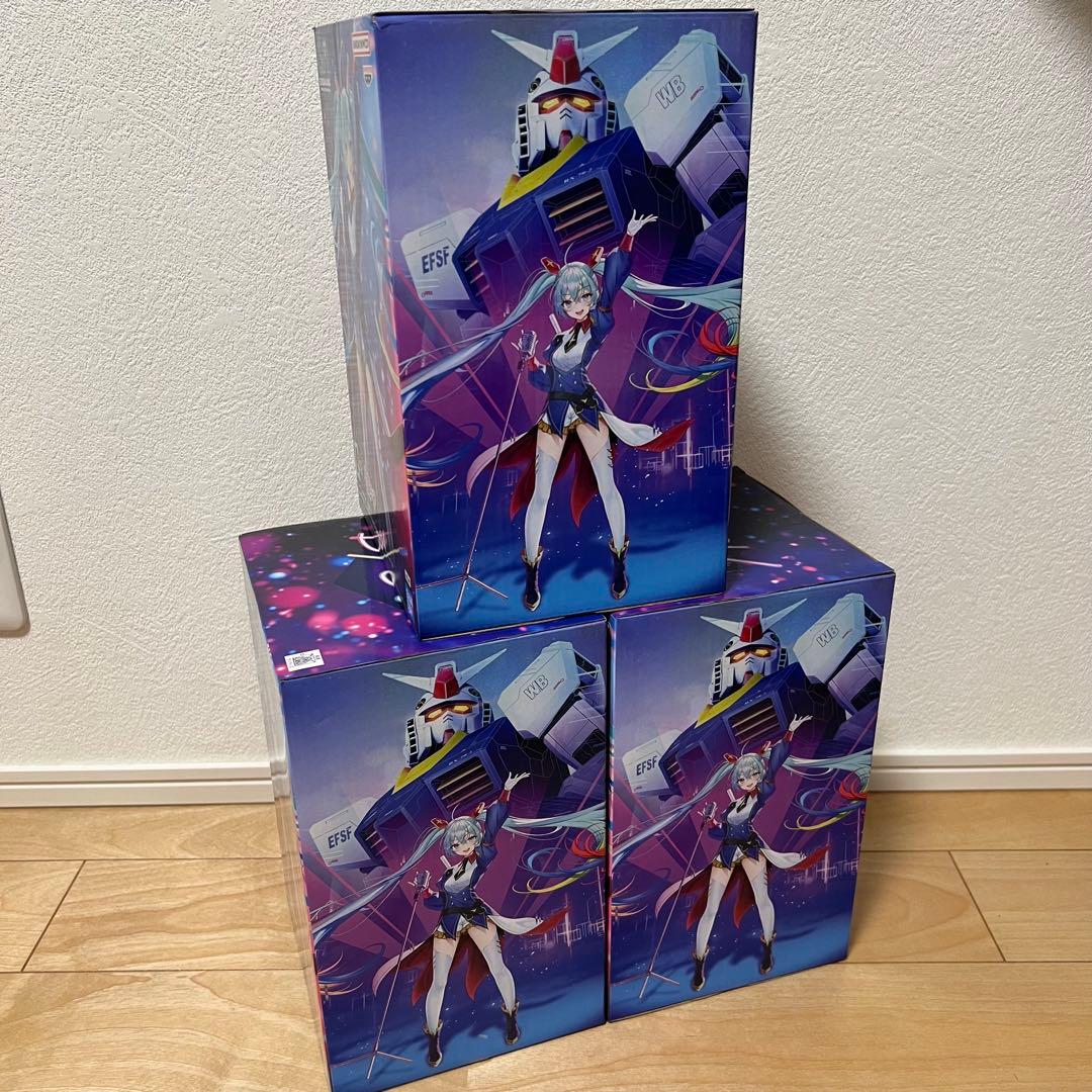 新品 ガンダム×初音ミク ３体
