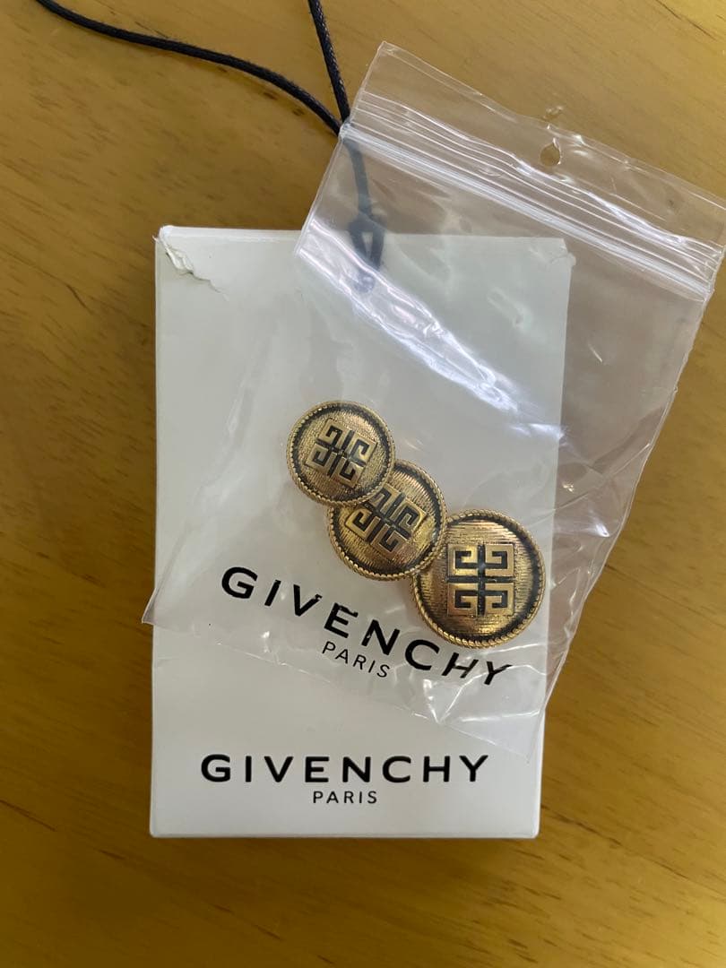 【GIVENCHY】正規品トレンチコート38未使用に近い定価約20万円