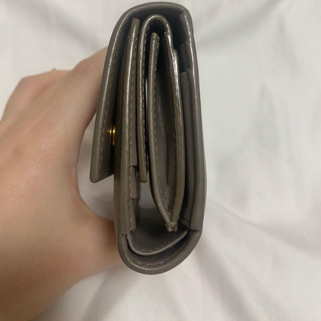 最終値下げ！✨美品✨CELINE 二つ折り財布　グレージュ　セリーヌ　ペブル