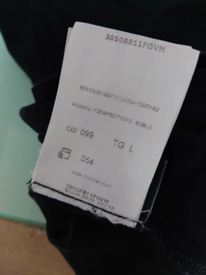 モンクレール　MONCLER 1017 ALYX 9SM　Tシャツ　Ｌ　美品