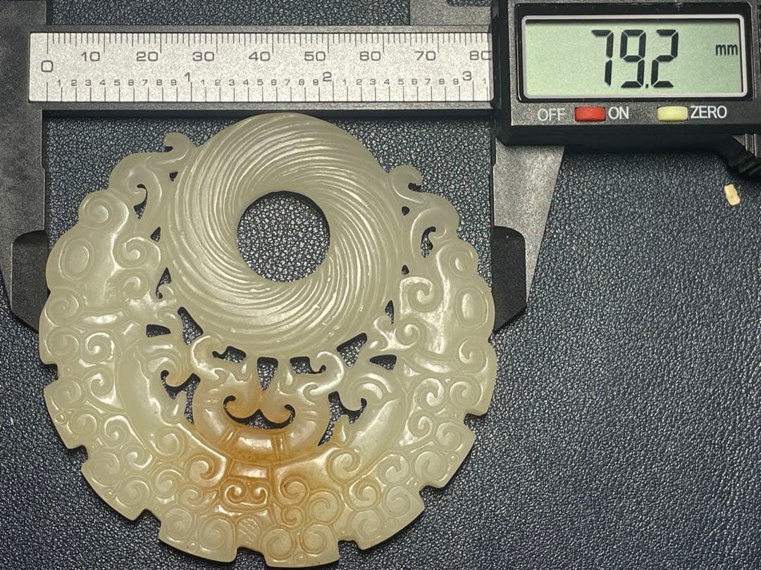 中国古玉　天然石和田玉 極美工浮彫彫刻　田黄古石 家財お守用　縁起物　時代物