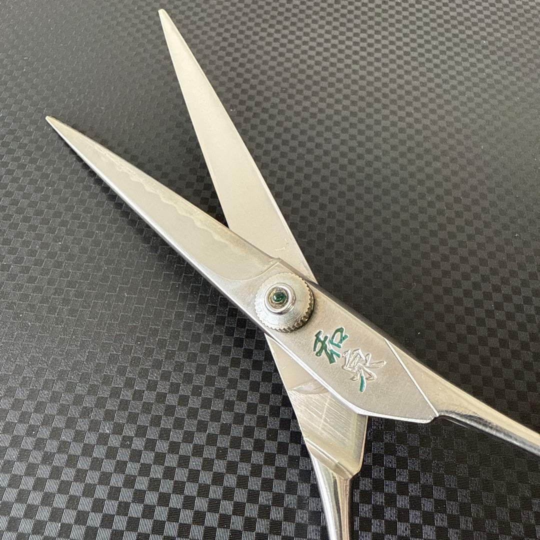 理容☆プロ用鋏☆ハサミ☆和泉☆美品『aki』ご予約！