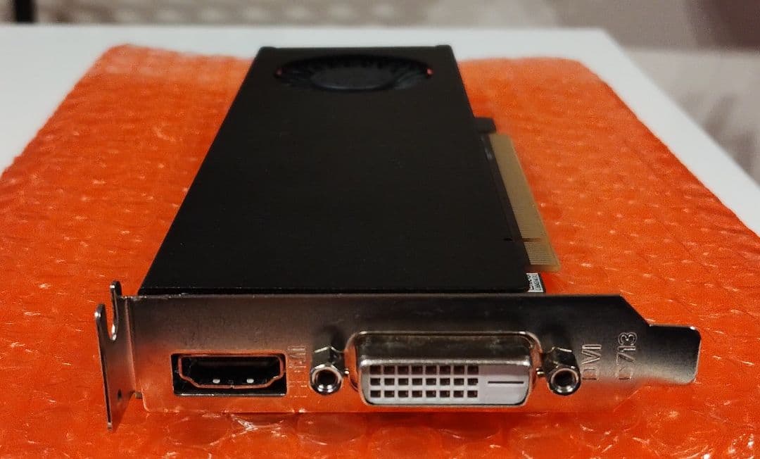 AMD Radeon RX 550 4GB グラフィックボード
