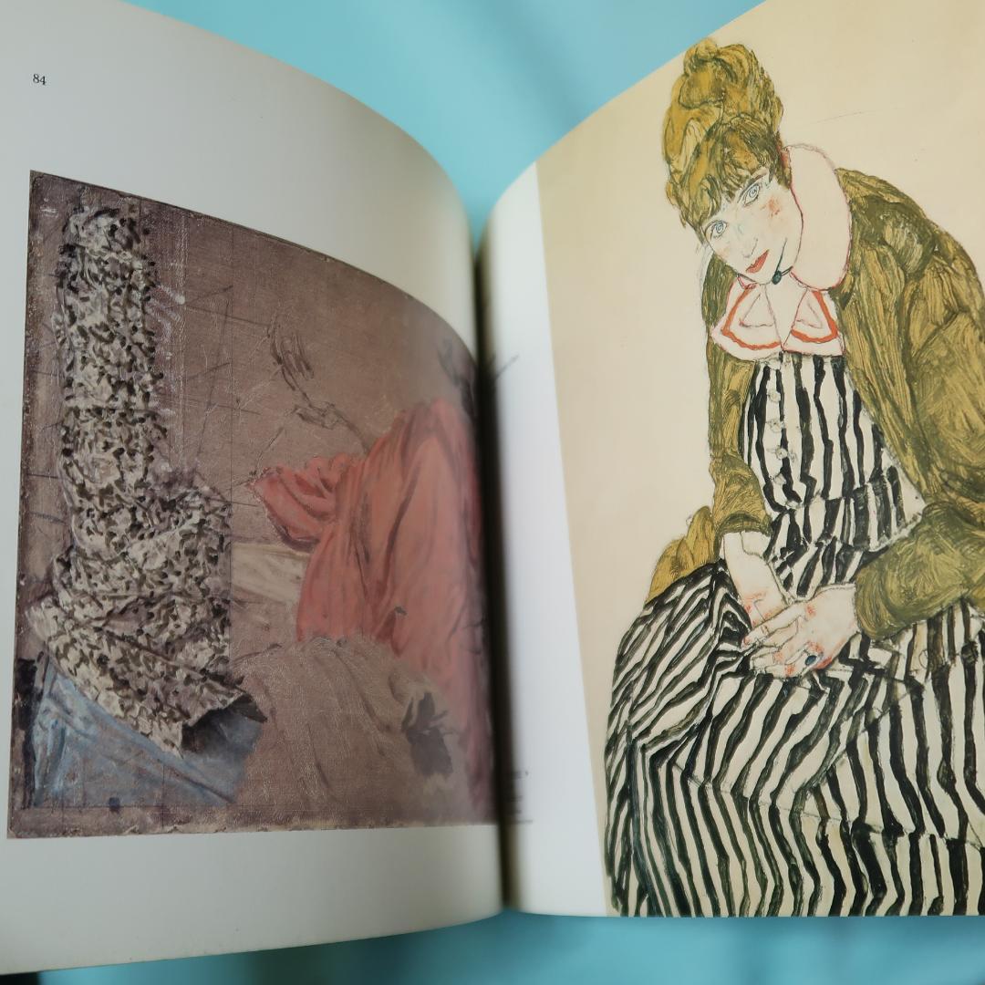 4月限定特価！ 洋書　Le drapé　carnet de dessins