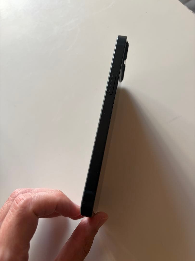 iPhone13 128GB ミッドナイト