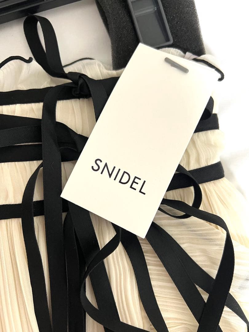 SNIDEL プリーツスカショーパン IVR