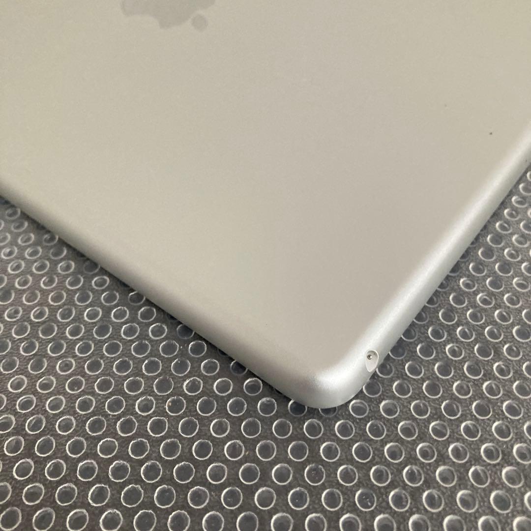 586【早い者勝ち】iPad8 第8世代 32GB WIFIモデル☆