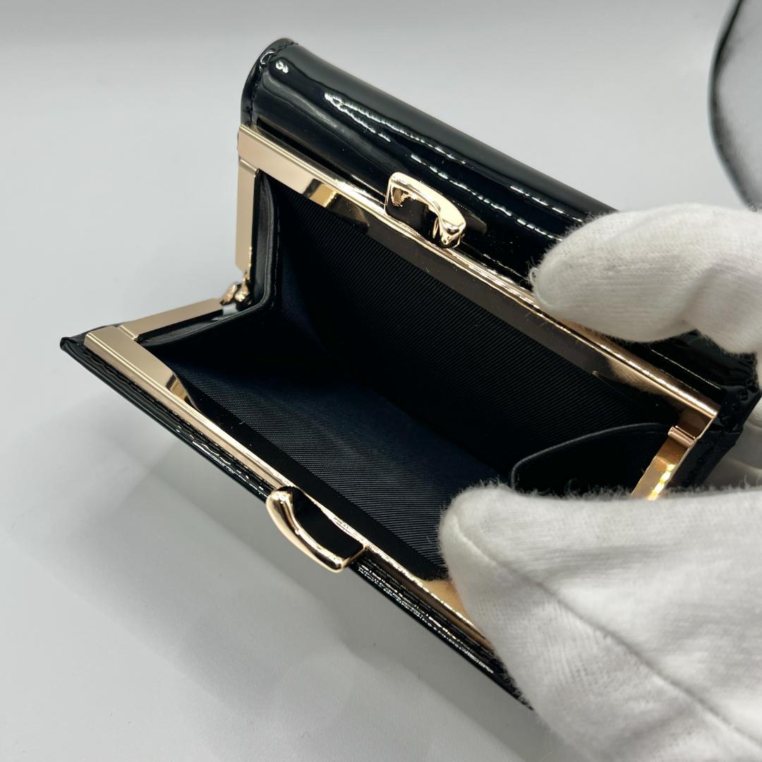 未使用 Vivienne Westwood エナメル がま口 折財布 黒ツルツル