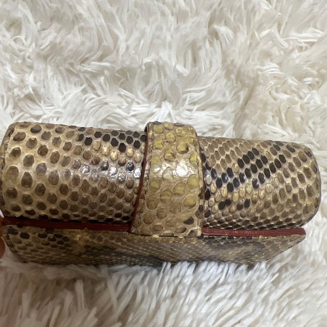 isolaパイソン財布　本革　ジャバラ　コロコロ財布　アイソラ