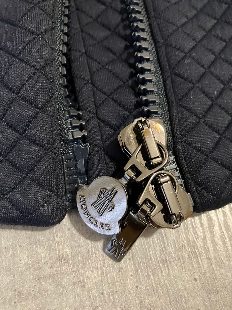 Moncler モンクレール　キルティングジャケット