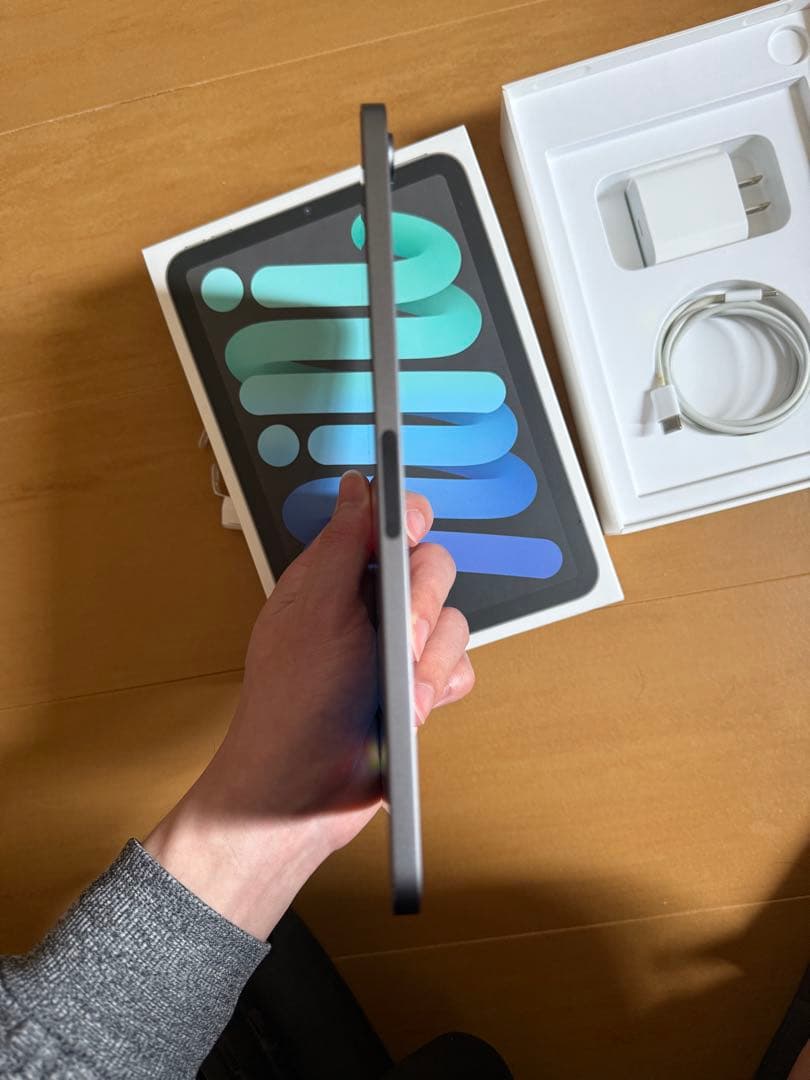 Apple iPad mini (第6世代) 64GB スペースグレー