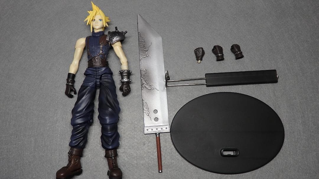 PLAY ARTS プレイアーツ FF7 クラウド ＆ ハーディ・デイトナ