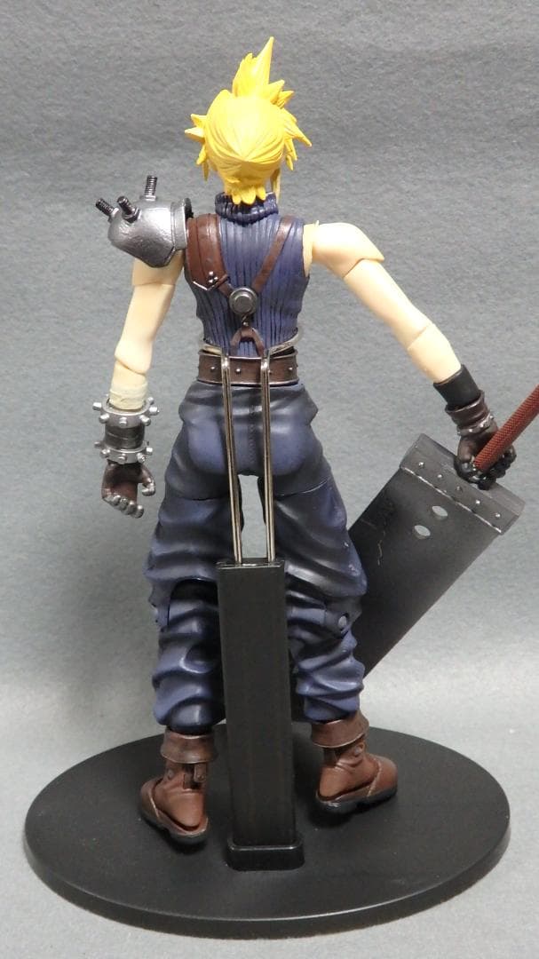 PLAY ARTS プレイアーツ FF7 クラウド ＆ ハーディ・デイトナ