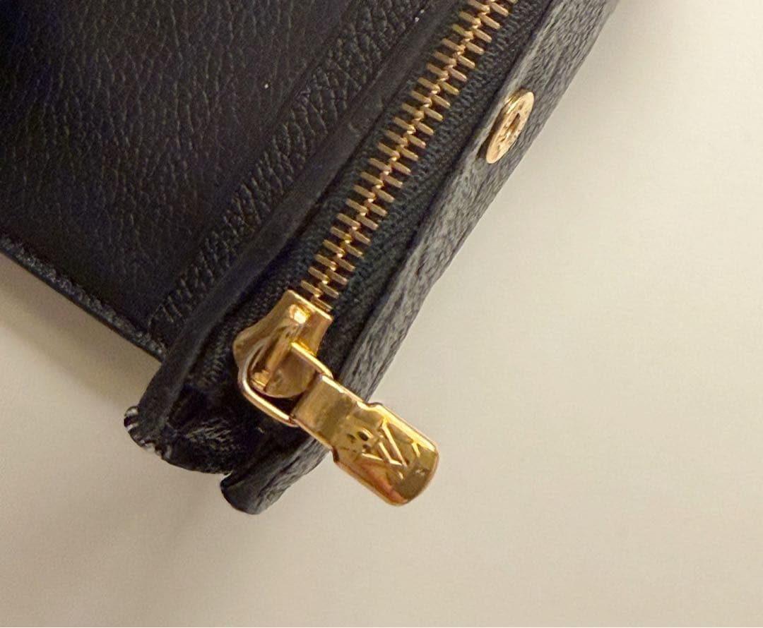 ルイヴィトン　louisvuitton ポルトフォイユ　ゾエ　ミニウォレット